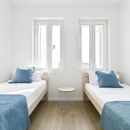 Σπίτι διακοπών House Tre Venti With Pool Sveti Filip i Jakov