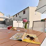 Vakantiehuis House Tre Venti With Pool Sveti Filip i Jakov