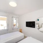 House Tre Venti With Pool Vakantiehuis
