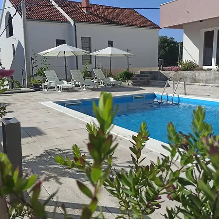 House Tre Venti With Pool * Sveti Filip i Jakov